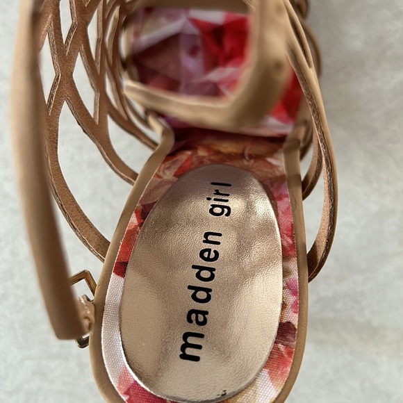 Madden Girl Heels - Picture 3 of 8